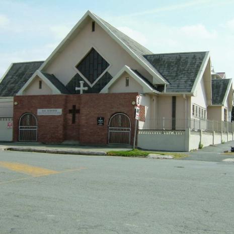 Quigney-Holy-Redeemer-Catholic-Church