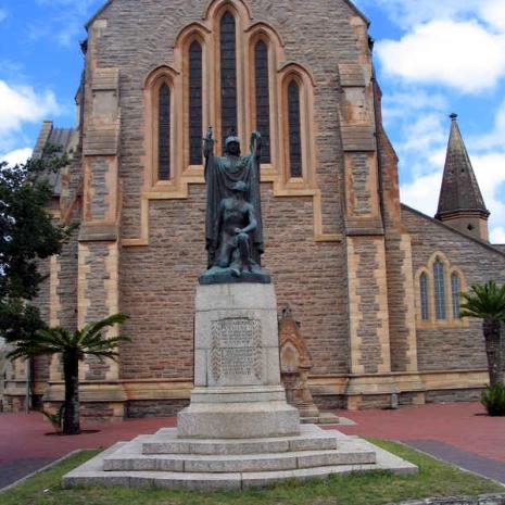EC-GRAHAMSTOWN-Cathedral-of-St-Michael-and-St-George-Anglican-Church_02