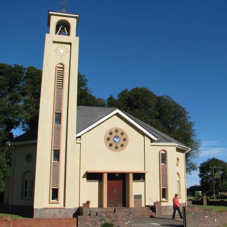 EC-KAREEDOUW-Blouleliesbos-Nederduitse-Gereformeerde-Kerk_3