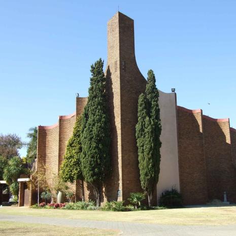 GAU-BRAKPAN-Dalpark-Nederduitse-Gereformeerde-Kerk_02