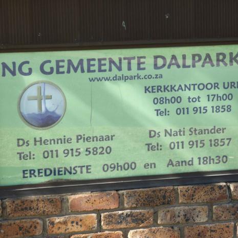 GAU-BRAKPAN-Dalpark-Nederduitse-Gereformeerde-Kerk_03