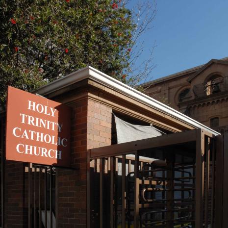GAU-Johannesburg-BRAAMFONTEIN-Holy-Trinity-Catholic-Church_06