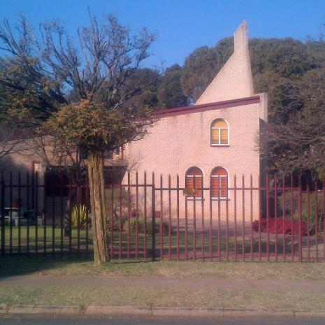 GAU-KRUGERSDORP-Gereformeerde-Kerk_02