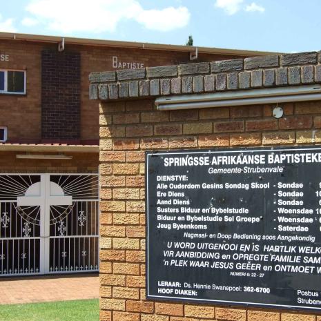 GAU-SPRINGS-Strubenvale-Afrikaanse-Baptiste-Kerk_03