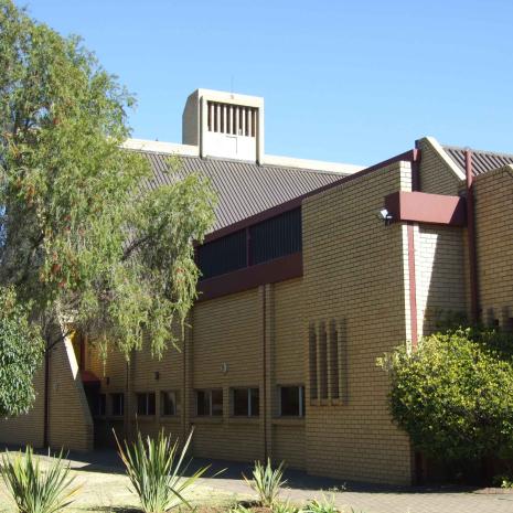 GAU-VANDERBIJLPARK-Vanderbijlpark-Suid-Nederduitsch-Hervormde-Kerk_03