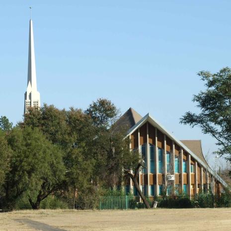 NW-POTCHEFSTROOM-Potchefstroom-Oos-Nederduitse-Gereformeerde-Kerk_02