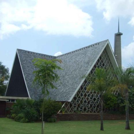 NW-RUSTENBURG-Rustenburg-Suid-Nederduitse-Gereformeerde-Kerk_02
