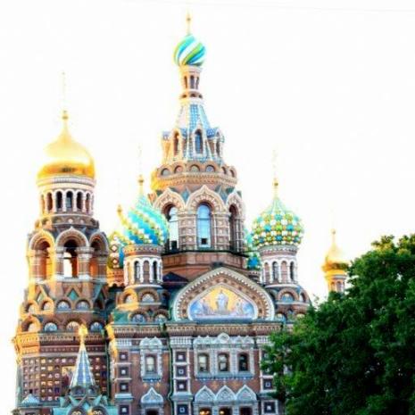 MOSCOW-Saint-Petersburg-The-Church-of-our-Saviour-on-the-Spilled-Blood